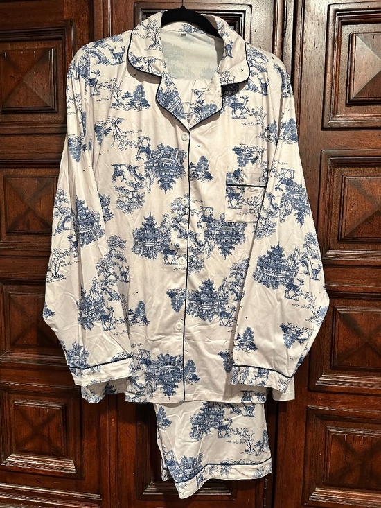 Other - Pajama Set size 4XL 4X So Cute LONG SLEEVE & PANTS ASIAN THAI PAGODA DEER TOILE